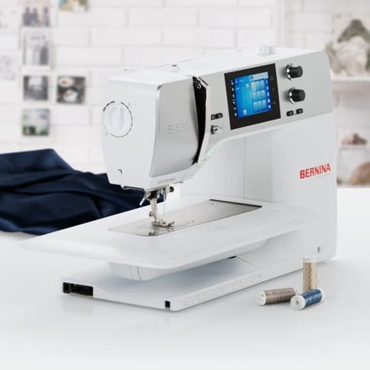 BERNINA 535 Sewing Machine