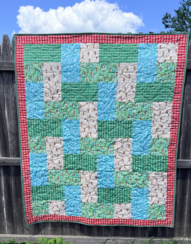 The Sassy Sunflower Picnic Basket Christmas Quilt Kit