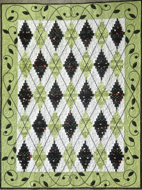 Argyle Avenue Quilt Pattern 51x67