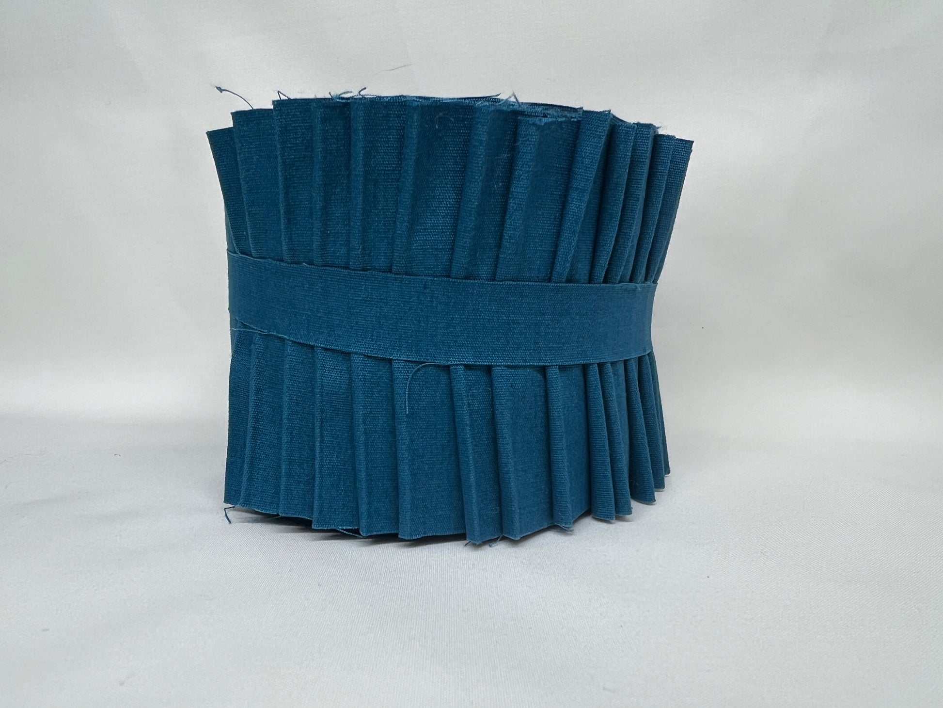 Superior Solids Jelly Roll 20 2.5" Strips Marine
