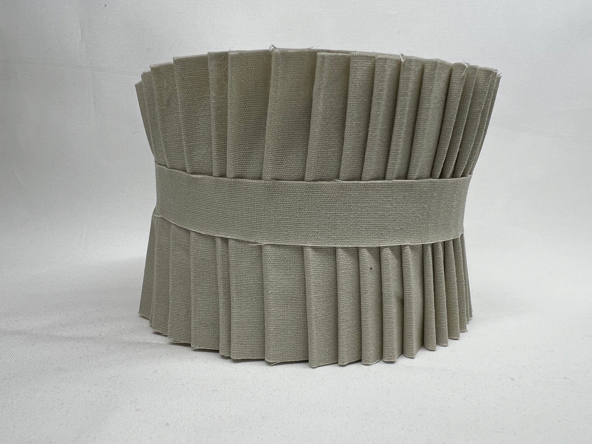 Superior Solids Jelly Roll 20 2.5" Strips Light Khaki