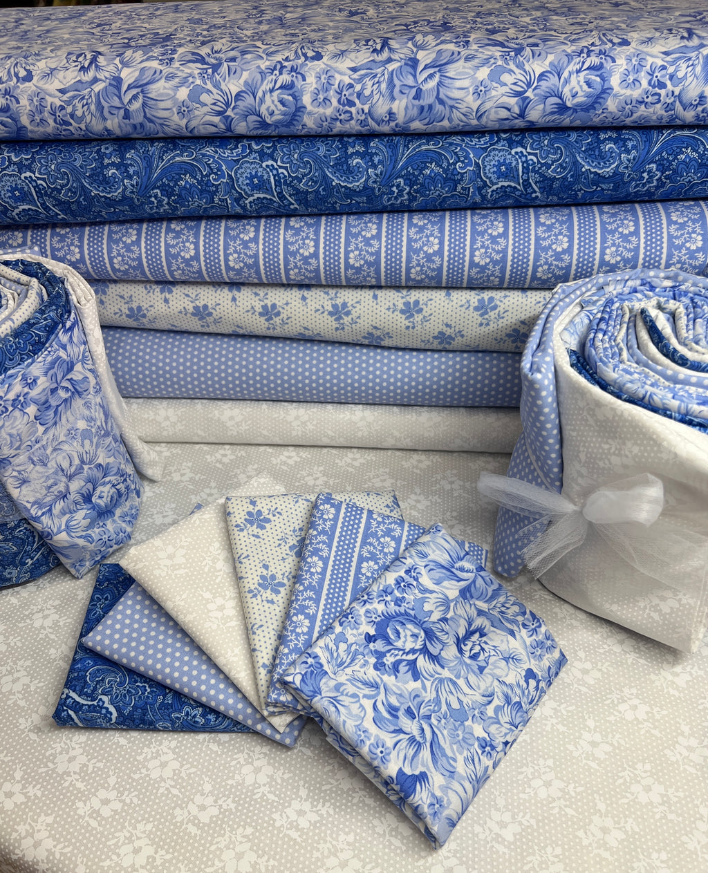April's Garden Blue 1 Yard Bundle 6 Pieces
