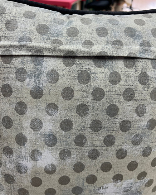 02/25/2026 - Hidden Zipper Pillow