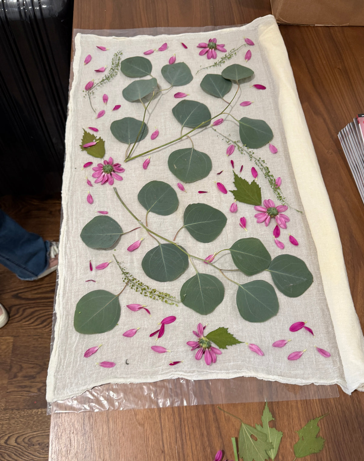 11/09/2026 Botanical Printing Silk Scarf Workshop 10-1