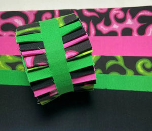 20 Strips 2.5" Jelly Rolls Fabric Squares Pre Cut Quilting Pink Green Flames