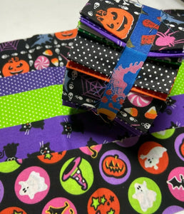 20 Strips 2.5" Jelly Rolls Fabric Squares Pre Cut Quilting Halloween Dots